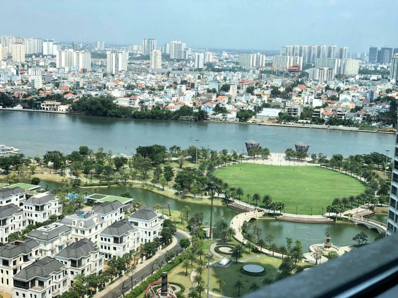 Vinhomes Premium Apartment Хошимин Экстерьер фото